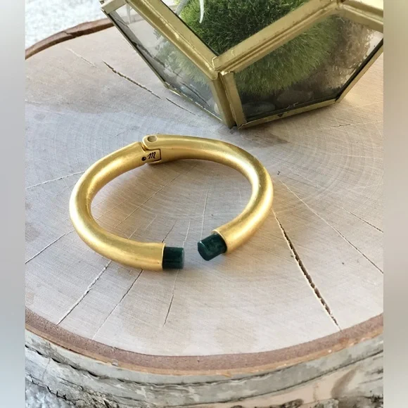 Sold* Madewell Gold Hinged Bangle Bracelet - Picture 1 of 6
